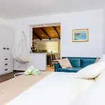 Camelia Luxury Apartments