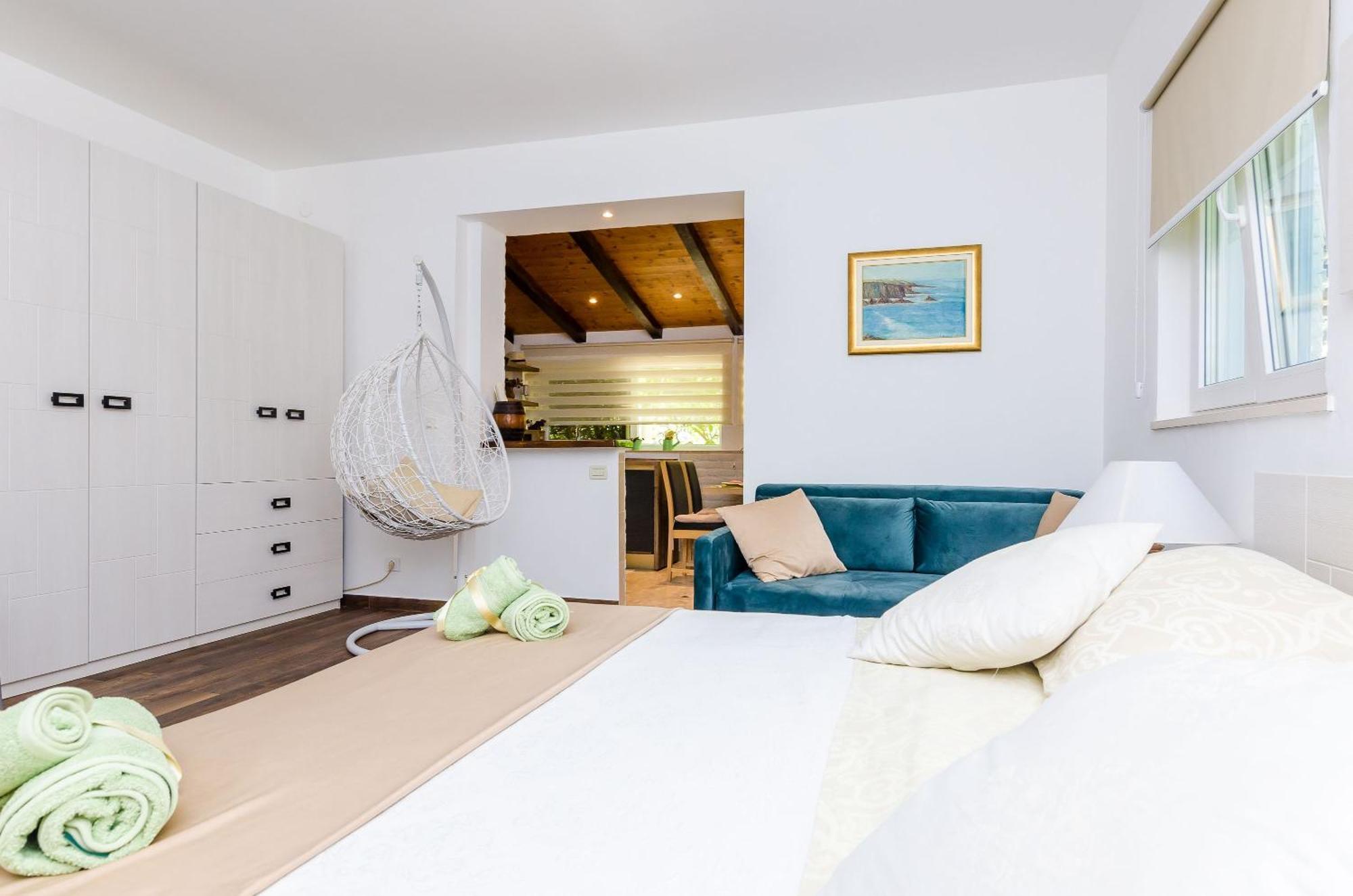 Camelia Luxury Apartment *